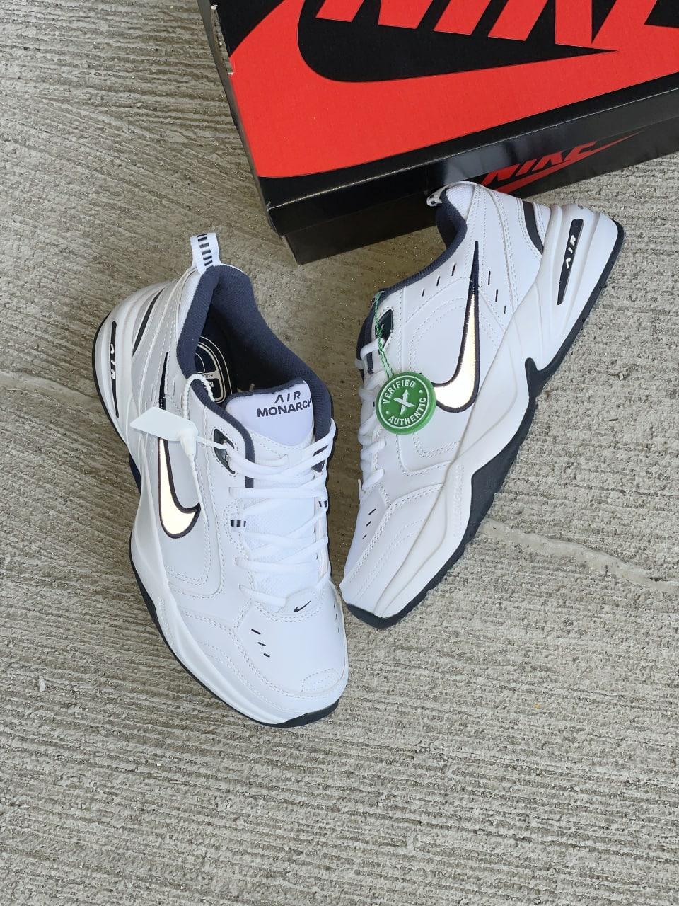 Nike Air Monarch White