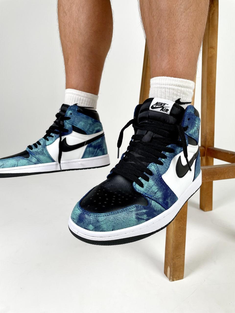 Nike Air Jordan 1 Retro High Tie-Dye