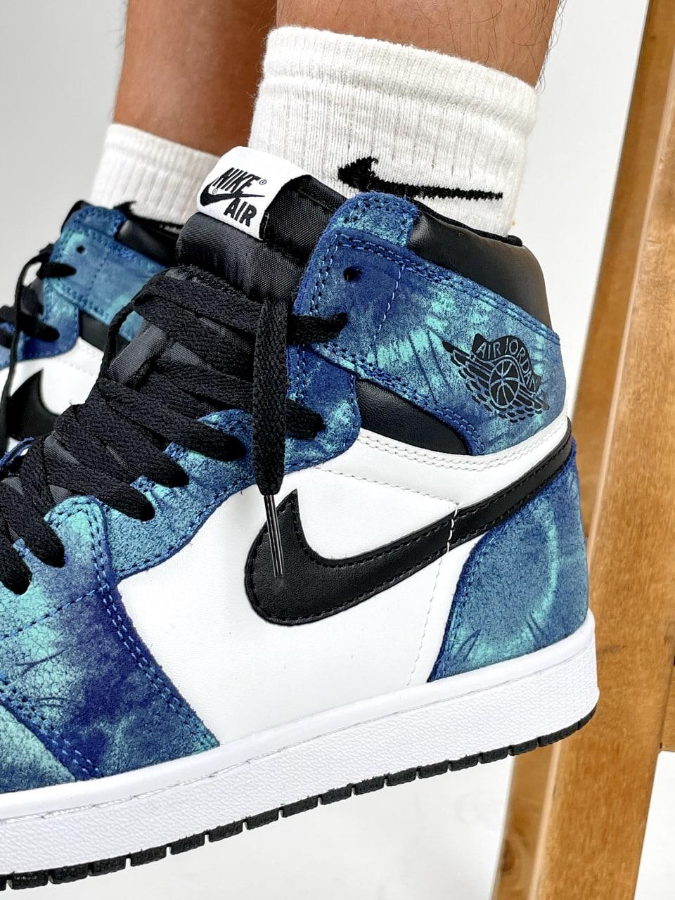 Nike Air Jordan 1 Retro High Tie-Dye