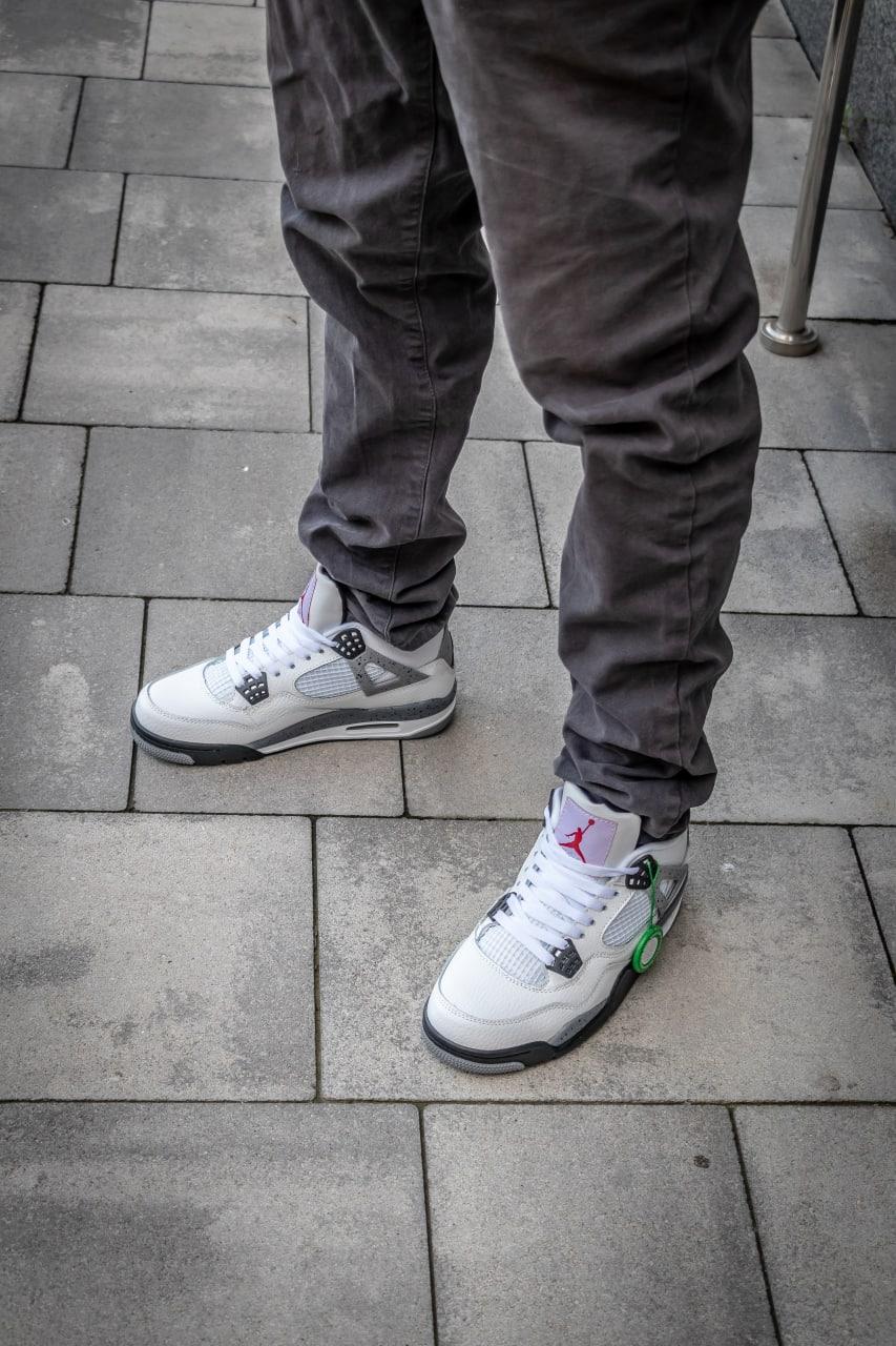 Nike Air Jordan Retro 4 White Cement