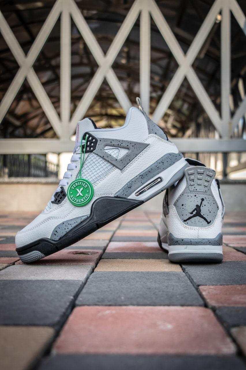 Nike Air Jordan Retro 4 White Cement