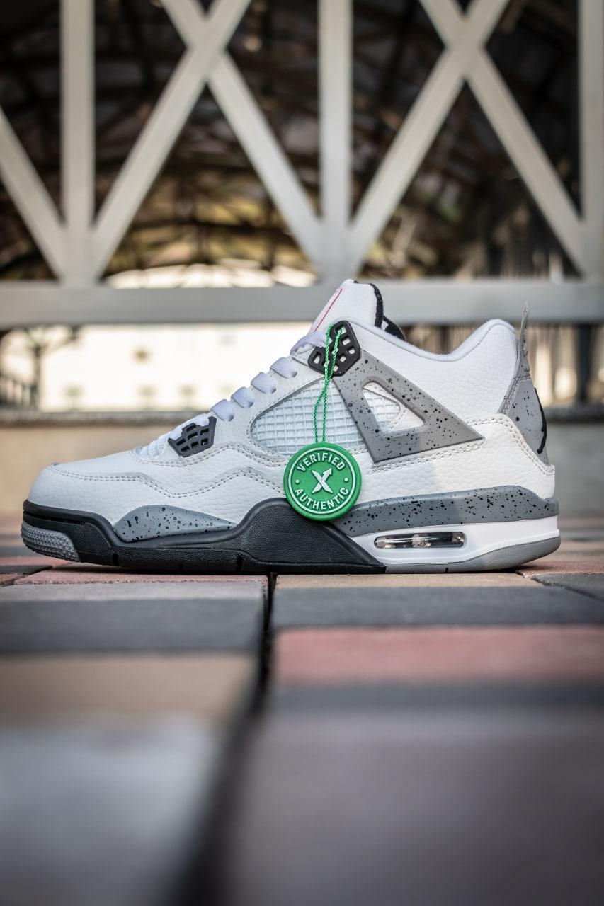 Nike Air Jordan Retro 4 White Cement