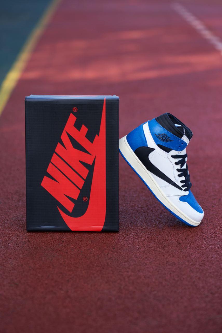 Air Jordan Retro 1 Hihg x Fragment x Trawis Scott